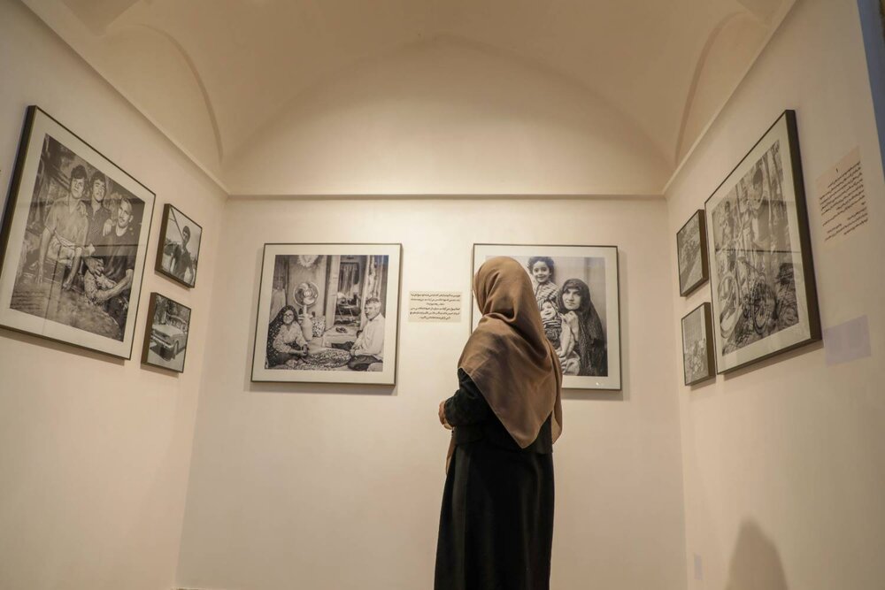  نگارخانه حوزه هنری کاشان افتتاح شد