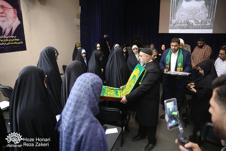 خادمان حرم رضوی