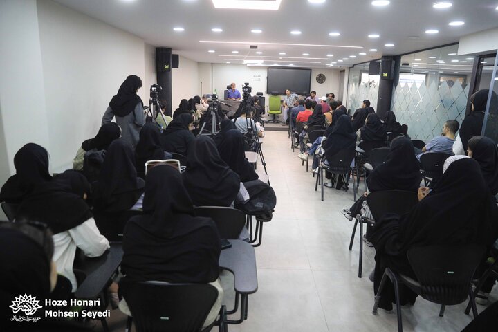 بازدید دانشجویان