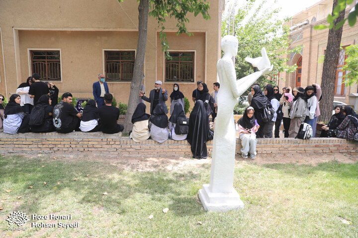 بازدید دانشجویان