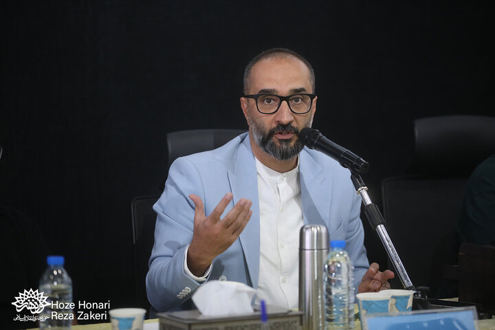 تجلیل از عوامل ..