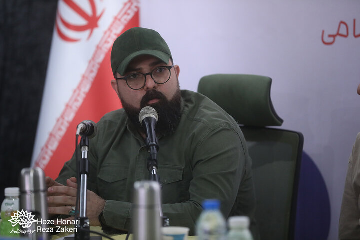 تجلیل از عوامل ..
