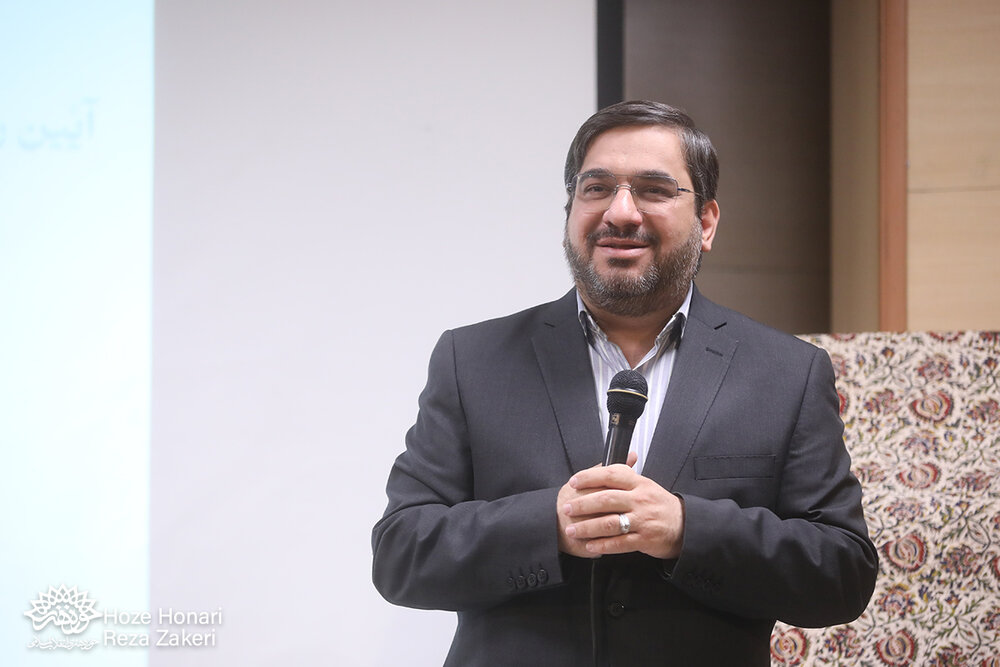 📷 رونمایی از نشان و شعار دانشگاه سوره