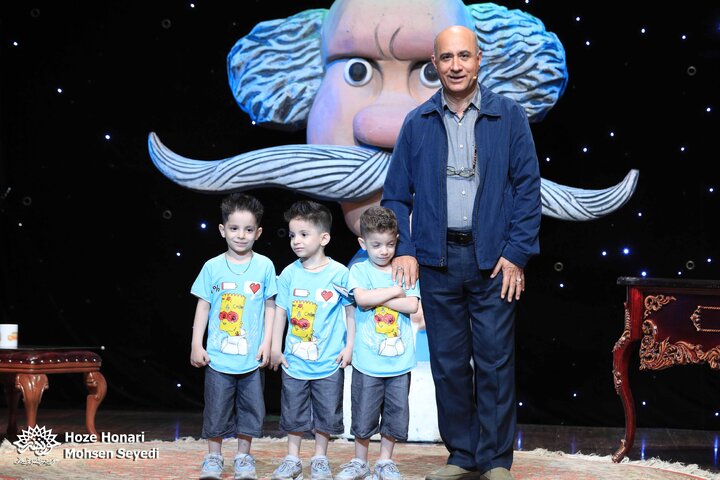 در حلقه
