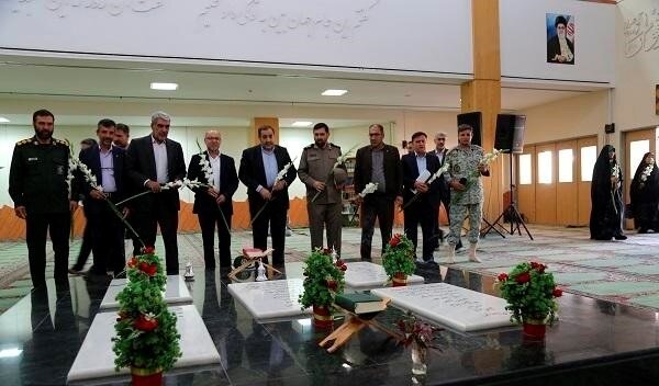 «سیر تحولی تعریف ادبیات پایداری پس از انقلاب اسلامی» در یازدهمین کنگره ادبیات پایداری ارائه شد