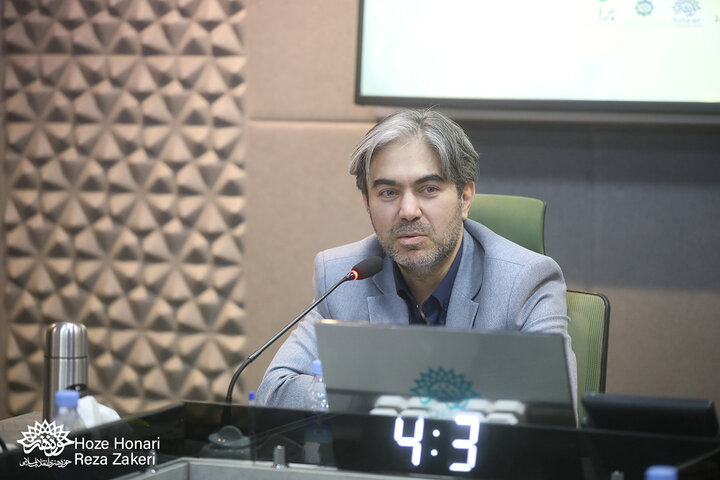 نخستین نشست دیپلماسی زبان و ادبیات فارسی