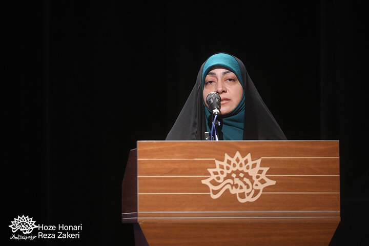 محفل شعر«به رسم سرو»