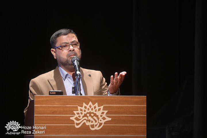 محفل شعر«به رسم سرو»