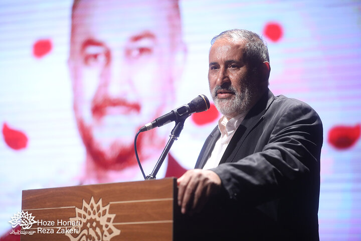 محفل شعر«به رسم سرو»