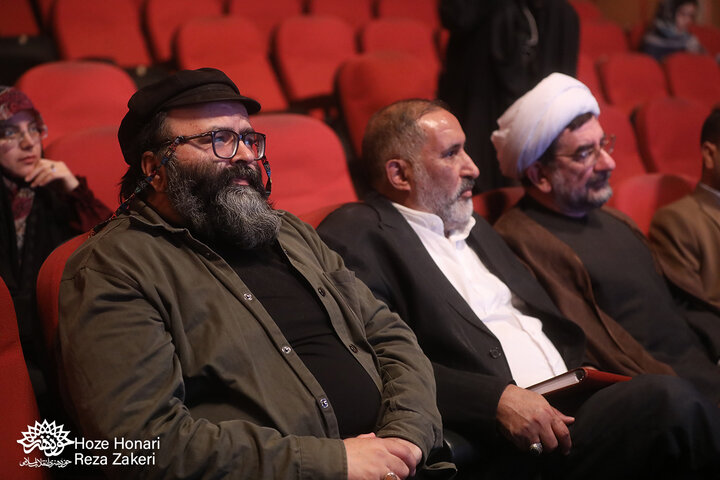 محفل شعر«به رسم سرو»