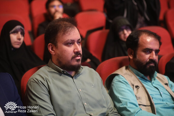 محفل شعر«به رسم سرو»