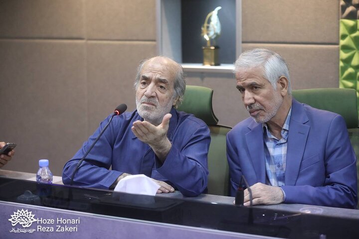 نشست شاعران در «دیدار ماه»