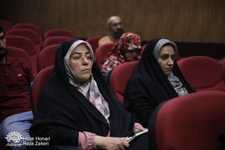 نقد «گالری امیال بشری» در «دوشنبه‌ها به وقت کتاب»
