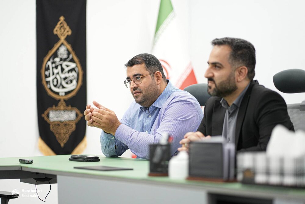 محمد مهدی دادمان و میثم عابدی از مجموعه کارستان بهارستان بازدید کردند