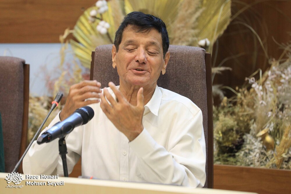 جنون باعث میشود دیوانهوارترین آثار عالم تولید شود