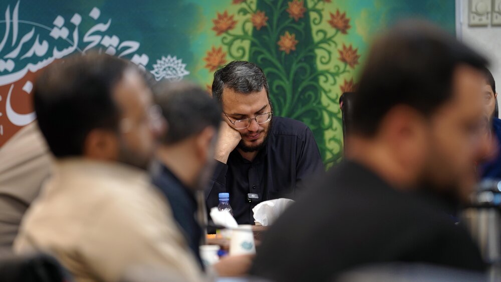 روایت پیروزی مستلزم تثبیت فضای عمومی است