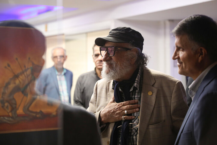 به بلندای تاریخ