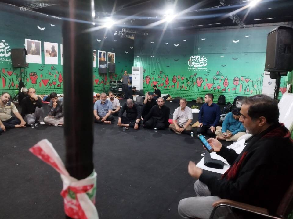 کاروان شاعران در مسیر پیاده‌روی اربعین با شعار «صدای غزه»