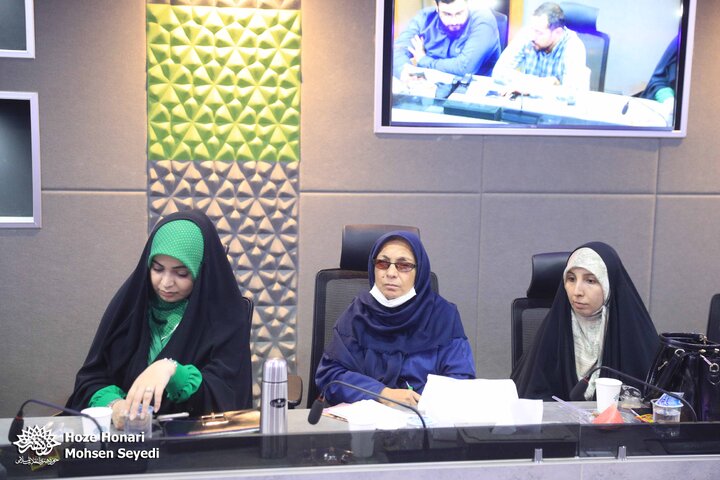 نقد رمان بشری صاحبی