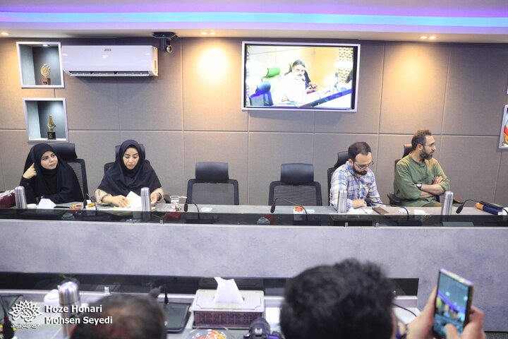 نقد رمان بشری صاحبی