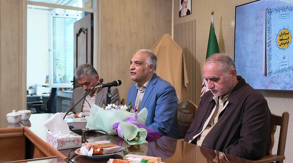 نوشتن از اسارت؛ کوششی برای دریافت درست حقیقت