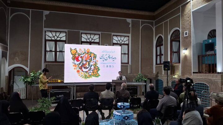 مدرسه ملی روایت سمنان میزبان «وطن پارسی» شد