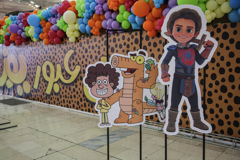 شخصیت‌های کارتونی سوره در نمایشگاه نوشت افزار ایرانی