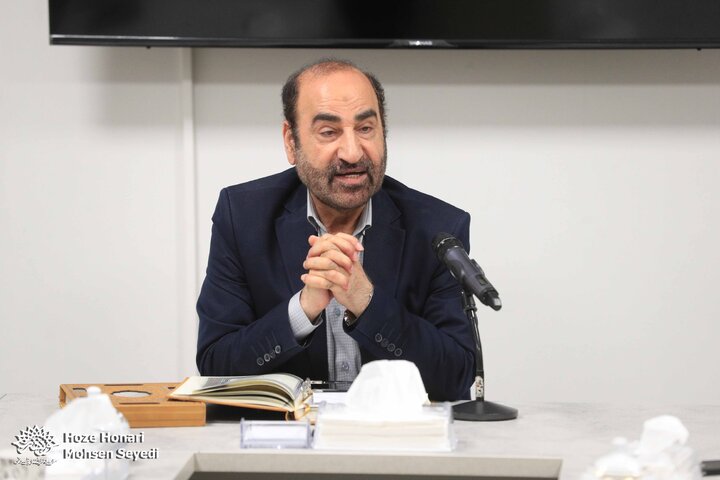 وقتی بنده لوطی‌منش با خداوند سخن می‌گوید!