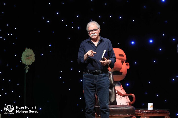 در حلقه رندان