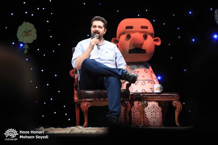 در حلقه رندان