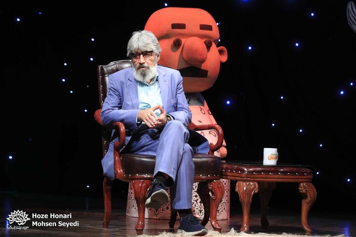 در حلقه رندان