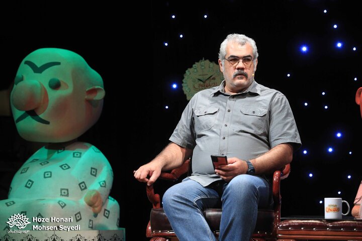 در حلقه رندان