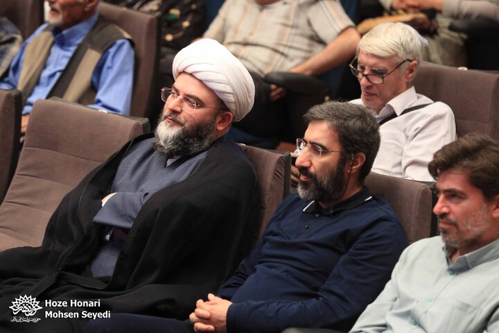 در حلقه رندان