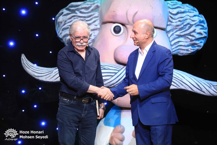 در حلقه رندان