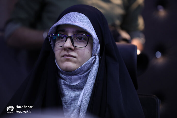 دوشنبه ها به وقت کتاب