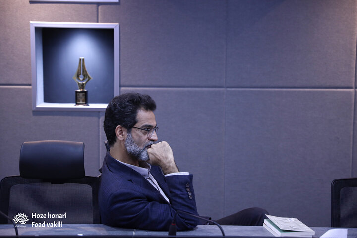 دوشنبه ها به وقت کتاب