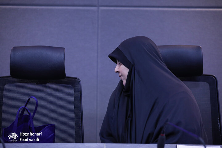 دوشنبه ها به وقت کتاب