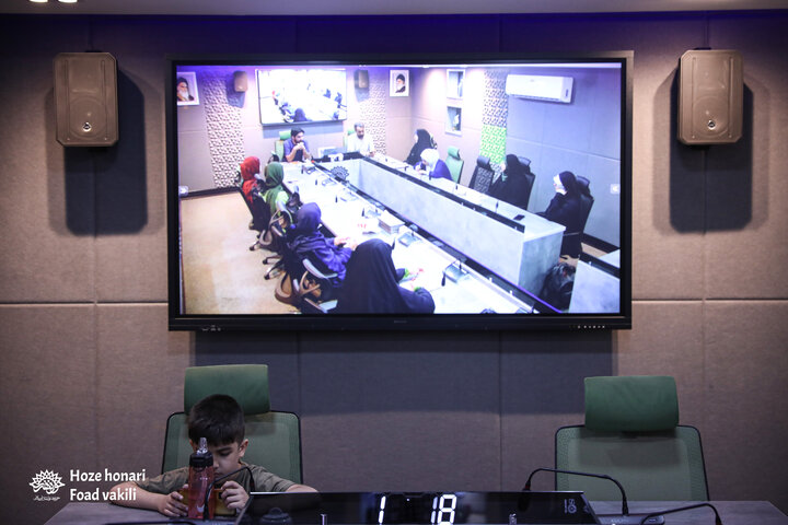 دوشنبه ها به وقت کتاب