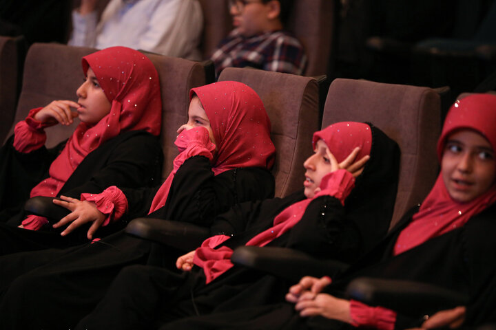 ۳۷۲ اُمین شب‌خاطره