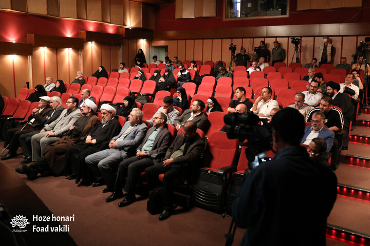 محفل شعر و ادب ماه لبنانی