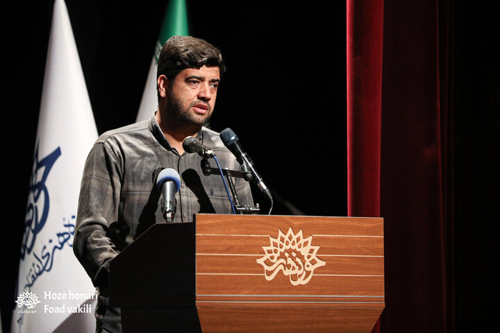 محفل شعر و ادب ماه لبنانی