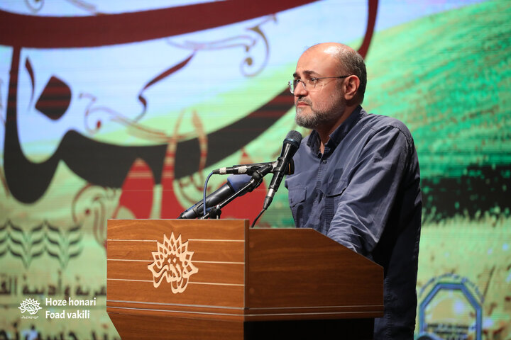 محفل شعر و ادب ماه لبنانی