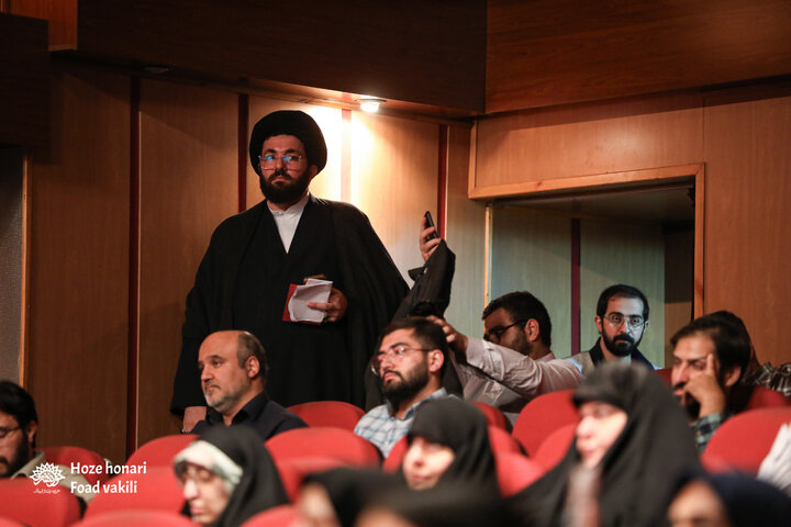 محفل شعر و ادب ماه لبنانی