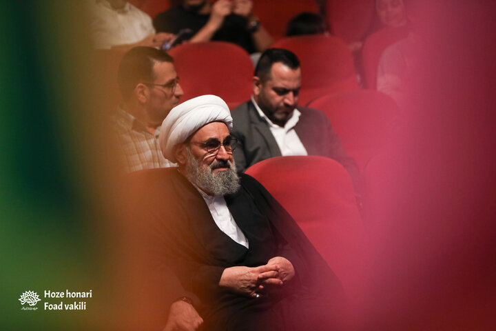 محفل شعر و ادب ماه لبنانی