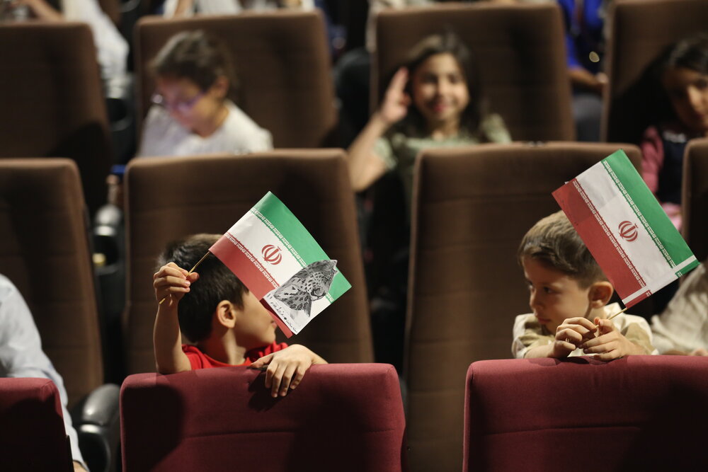 اختصاص بخشی از درآمد فروش «یوز» به پروژه حفاظت از یوزپلنگ/ تجلیل از عوامل سازنده «یوز»