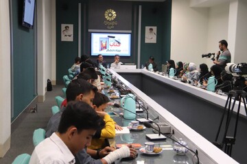 همراهی نوجوانان با بهزاد دانشگر در «خیابان الزهرا»