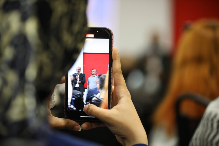 نمایشگاه عکاس فلسطینی محمود ابوحمداء