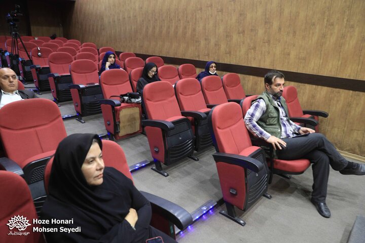 حکمت و حکایت در زبان فارسی