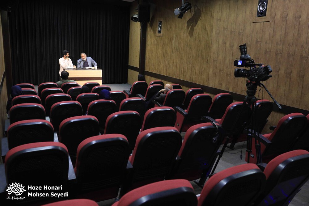 زنان در آینه‌ عرفان ایرانی