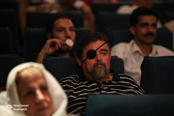 در حلقه رندان